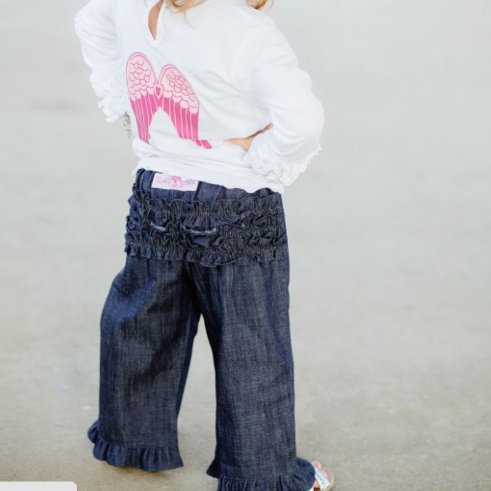 NEW - Girls Jeans